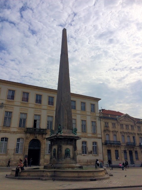 arles-obelisk